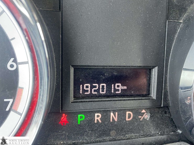 2020-dodge-grand-caravan-se-image-14