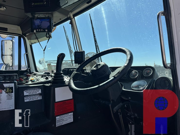 2014-autocar-xpeditor-image-8