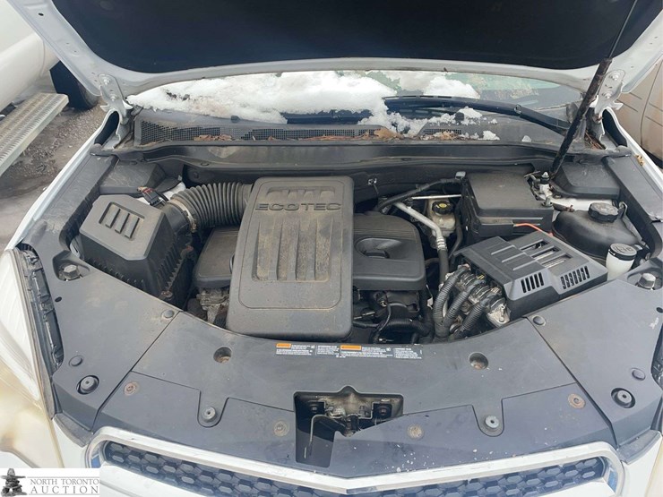 2015-chevrolet-equinox-image-9