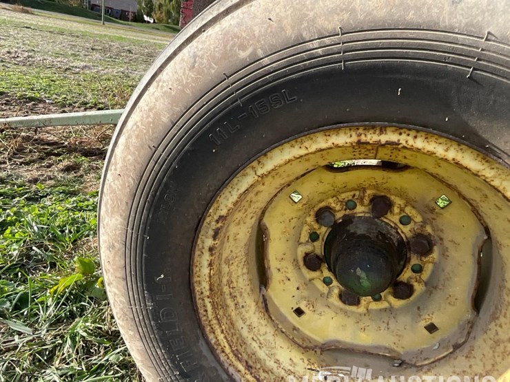 hay-rack-on-john-deere-running-gear-image-15