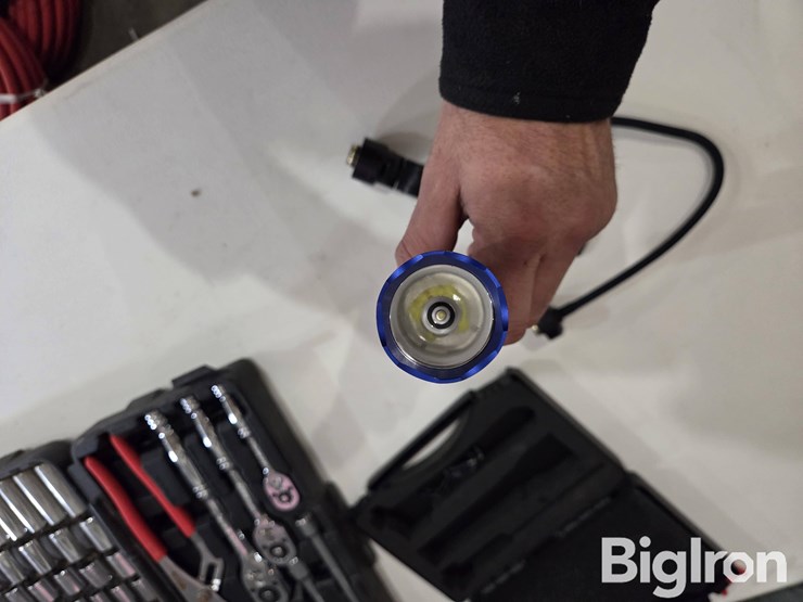 viper-/valley/black-widow/valley-shop-tools-image-6