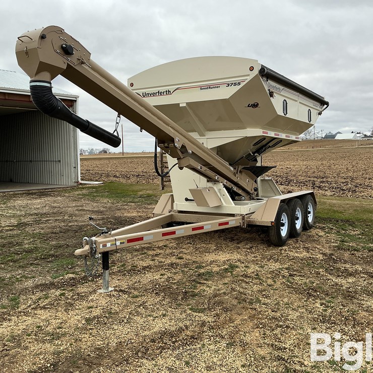 2021 UNVERFERTH 3755