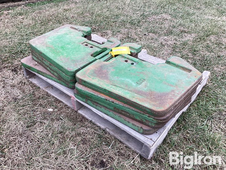 john-deere-suitcase-weights-image-1