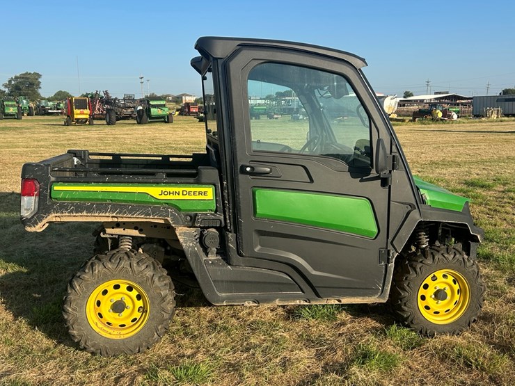 #26-•-john-deere-xuv-865m-image-3