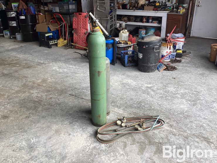 cutting-torch-w/-wheeled-cart-image-5