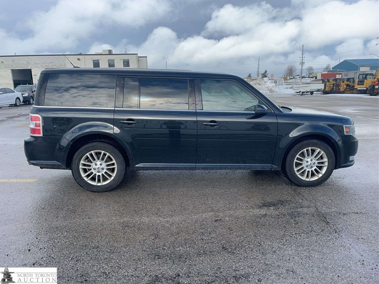 2013-ford-flex-image-6