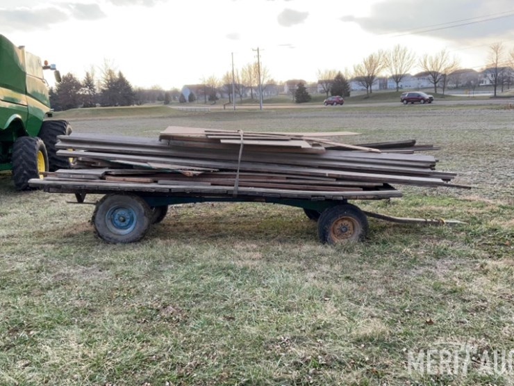 16ft.-hay-rack-on-running-gear-image-6