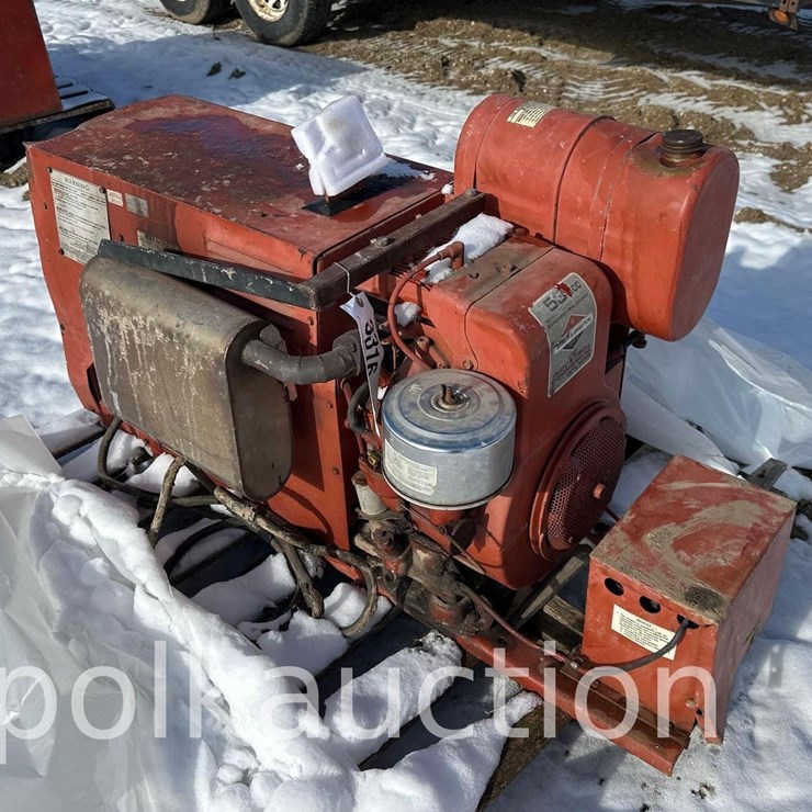 3316 - LINCOLN 16HP WELDER/GENERATOR - RUNS