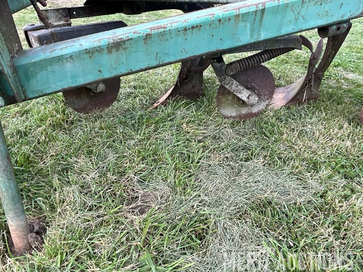 john-deere-2700-image-22