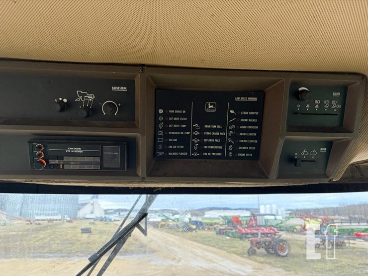 1989-john-deere-9400-image-19