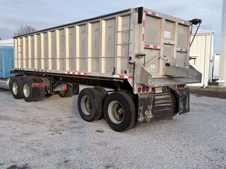 1983-schien-28ft-image-2