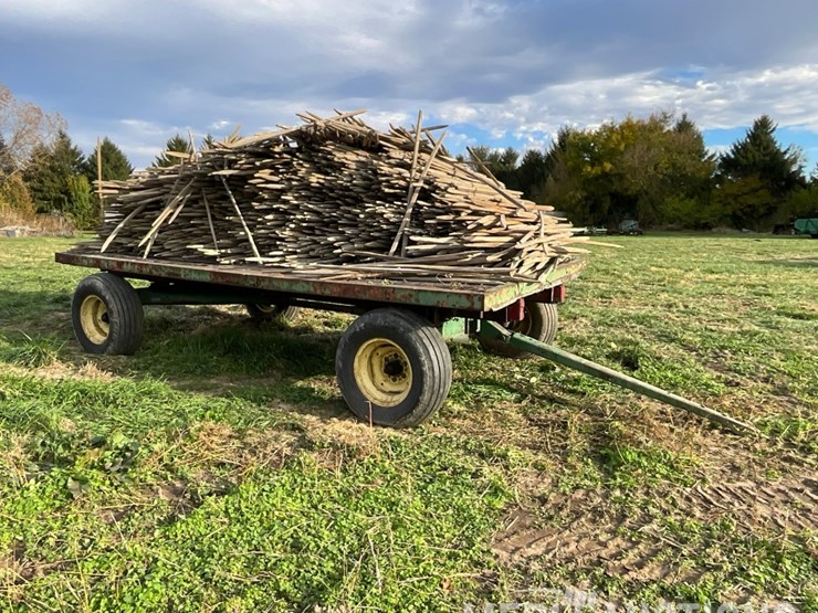 hay-rack-on-john-deere-running-gear-image-7