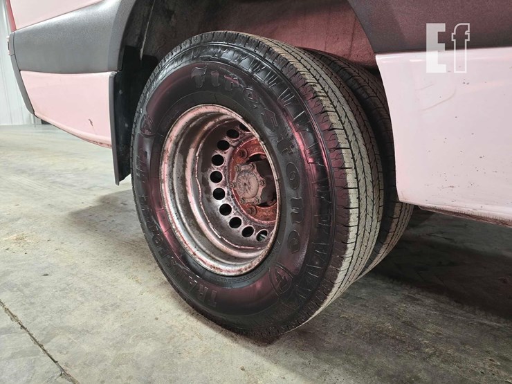 2019-mercedes-benz-sprinter-4500-image-27