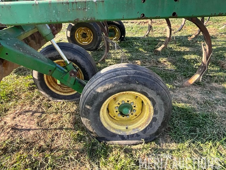 john-deere-714-image-43