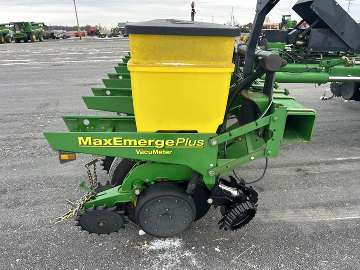 john-deere-1770-image-64