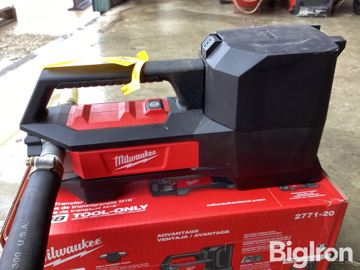 milwaukee-m18-transfer-pump-image-10