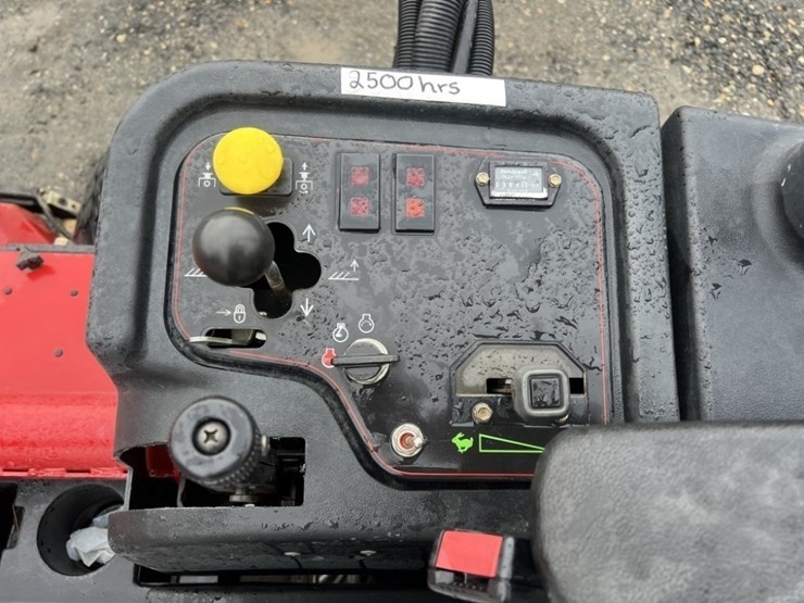 2018-toro-groundsmaster-3500d-rotary-mower-image-10