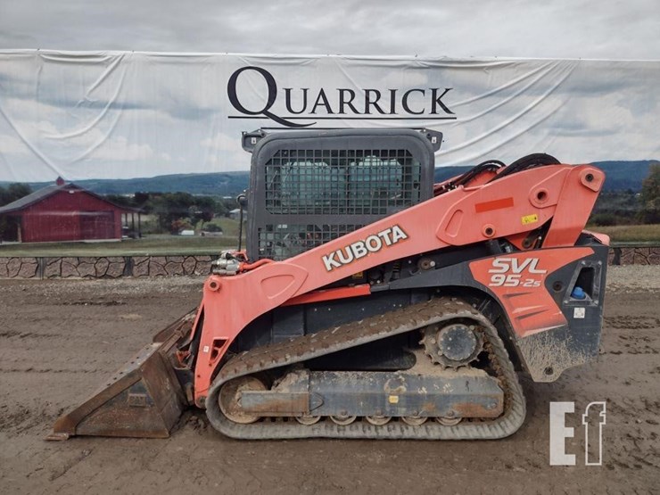 2019-kubota-svl95-2s-image-1