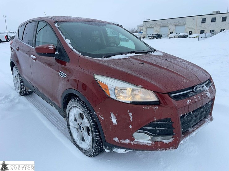 2014-ford-escape-image-7