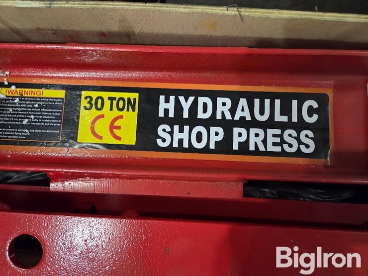 valley-30-ton-shop-press-image-7