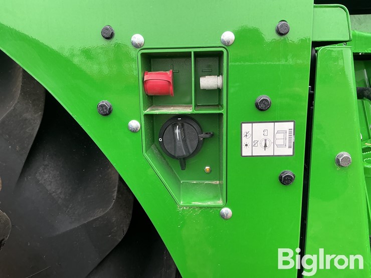 2024-john-deere-9r-440-image-13