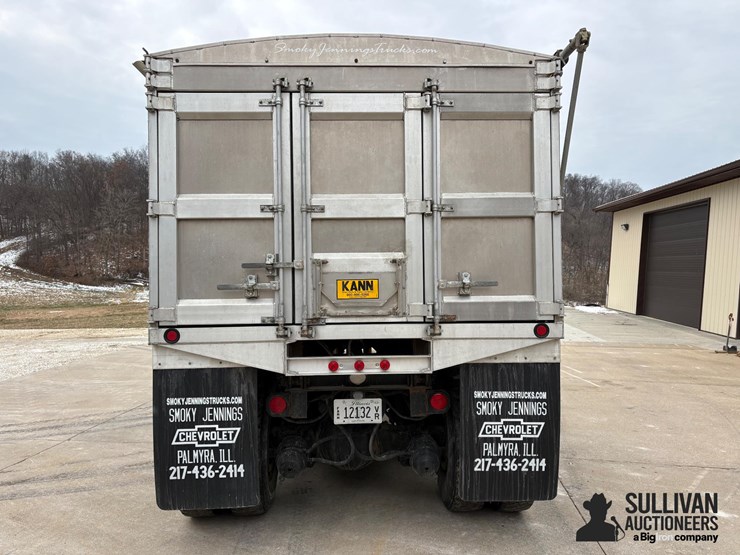 2004-international-7400-image-6