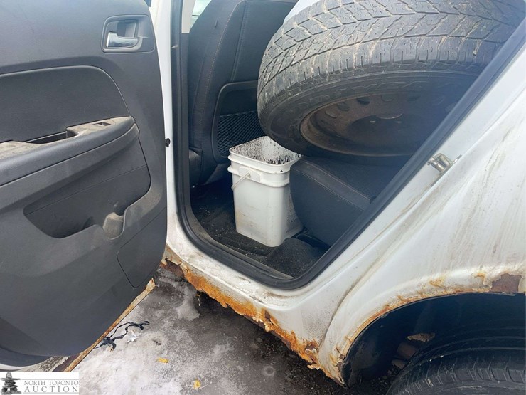 2015-chevrolet-equinox-image-29