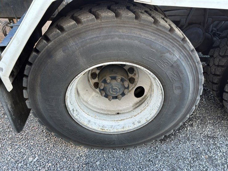 2003-autocar-wx-t/a-roll-off-truck-image-19