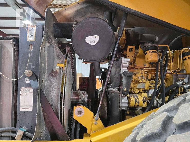 2003-caterpillar-cs-563e-image-24