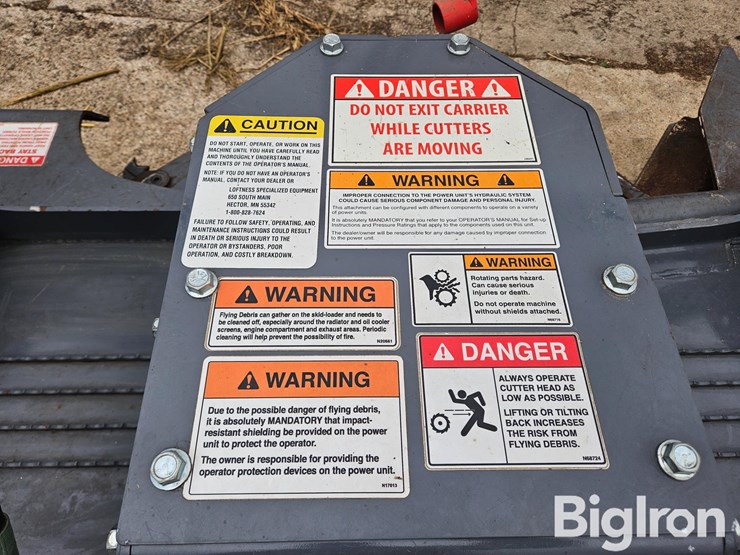 2022-loftness-bad-ax-60ba4-disc-mulcher-skid-steer-attachment-image-10