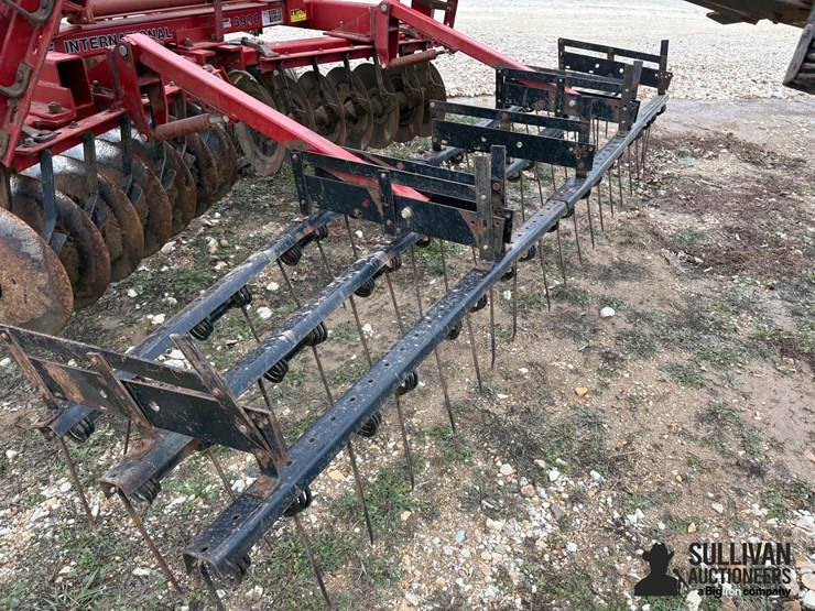case-ih-3900-image-20