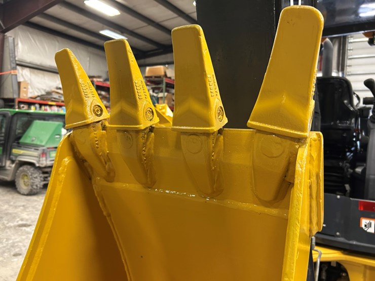 2021-deere-310sl-hl-image-26