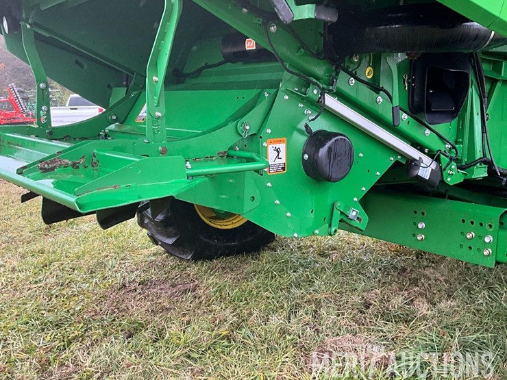2015-john-deere-s660-image-24