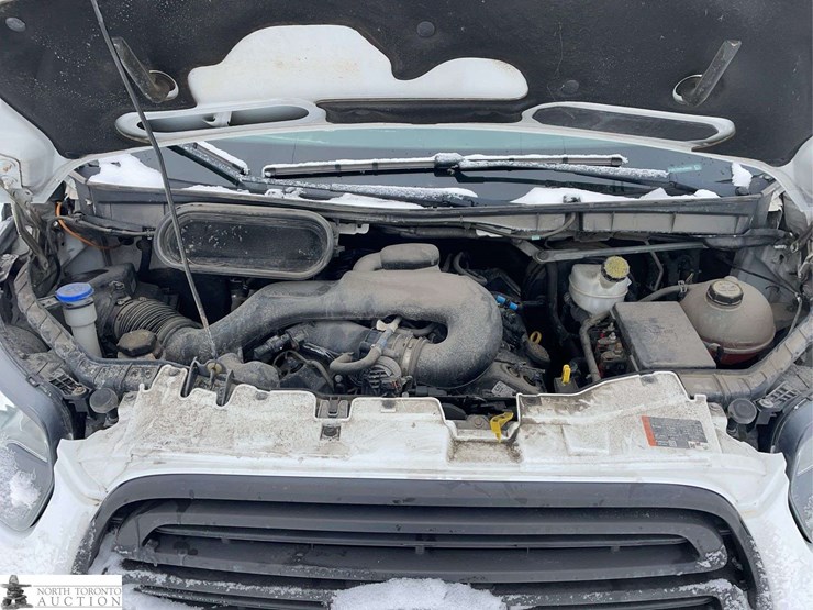 2015-ford-transit-image-12