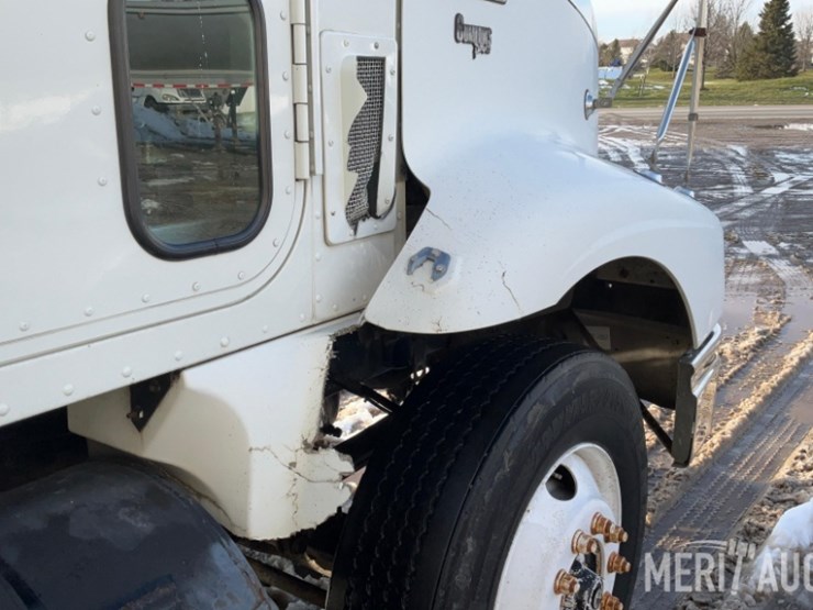 1999-international-9100-image-37