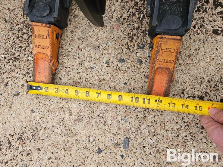 brush-grapple-skid-steer-attachment-image-11