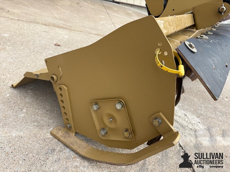 2022-land-pride-rtr1274-image-17