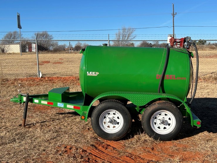#8-•-lee-fuel-trailer-image-2
