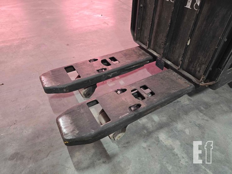 2014-yale-mpe060lf-image-9