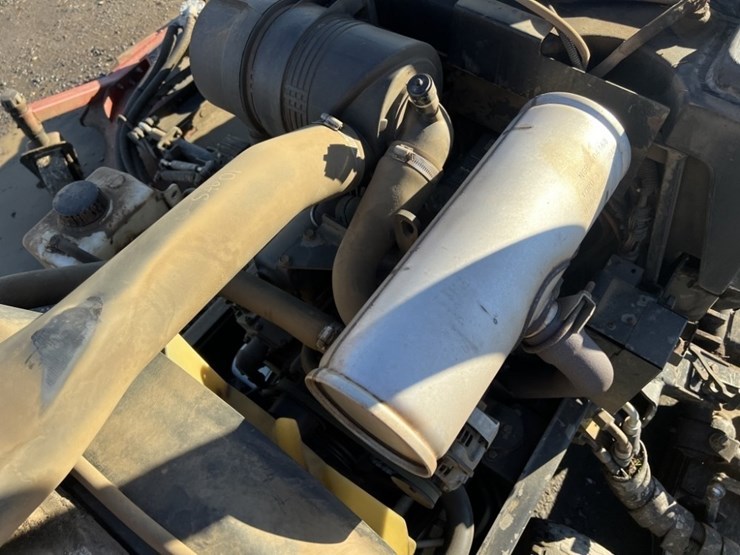 2011-toro-groundsmaster-4000d-4wd-rotary-mower-image-14