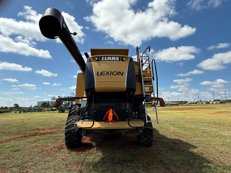 #24-•-claas-740-image-8