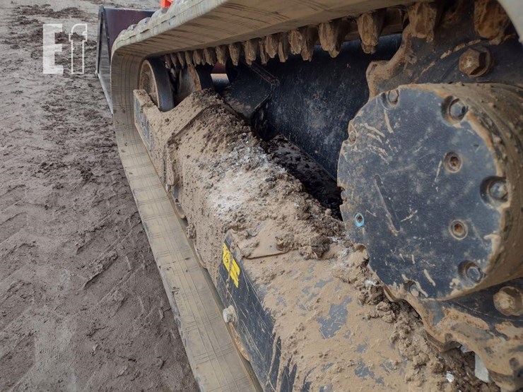 kubota-svl75-3-image-21