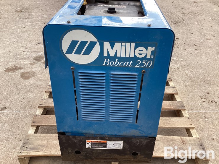 miller-bobcat-250-welder-generator-image-9