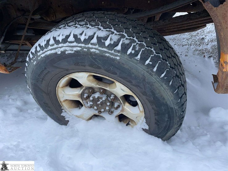 2013-ford-f350-image-25