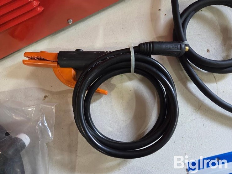 black-widow-358mp-plasma-cutter-image-6