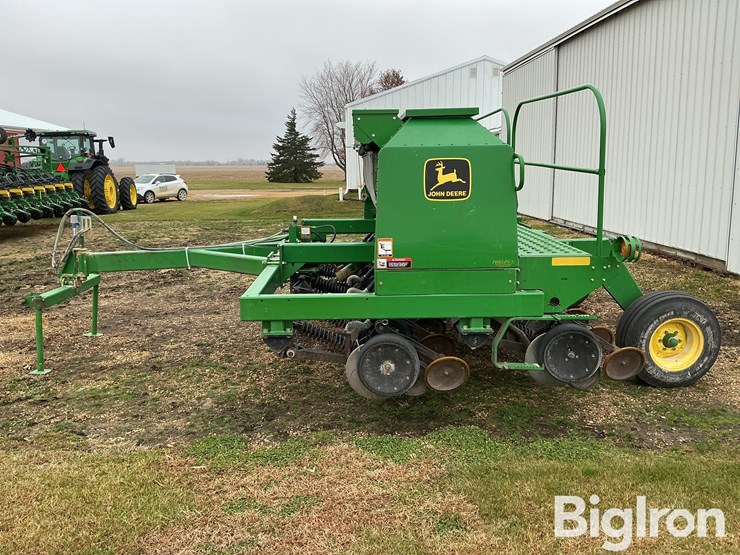 1999-john-deere-1560-image-8