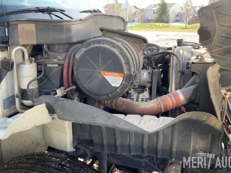 2007-international-durastar-4300-image-59