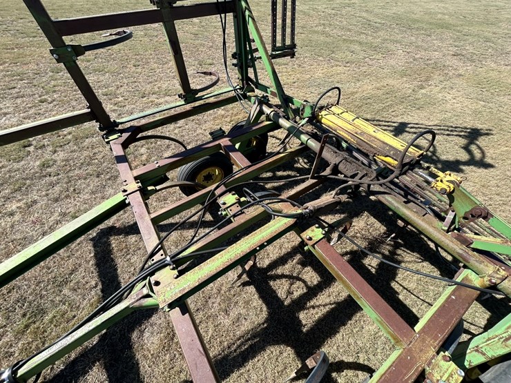john-deere-1600-image-6