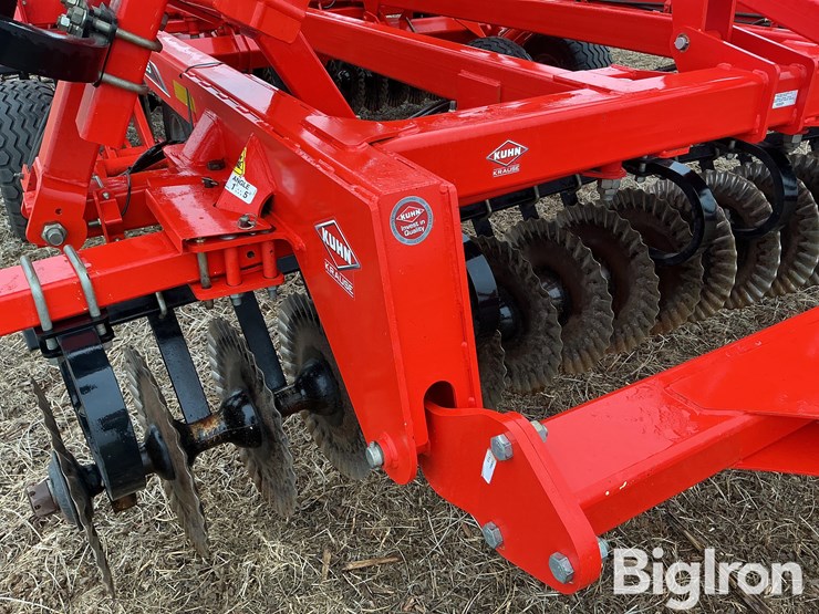 2020-kuhn-krause-excelerator-8005-30’-vertical-tillage-image-17