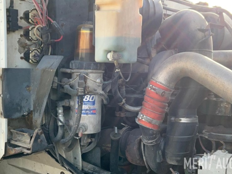 1999-international-9100-image-53